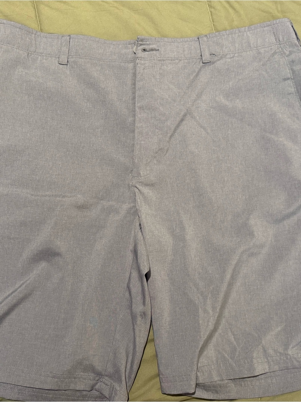 Nicklaus Light Gray Flat-Front Shorts